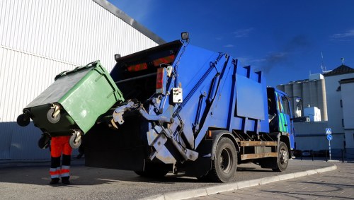 Commercial waste removal services in Turnham Green
